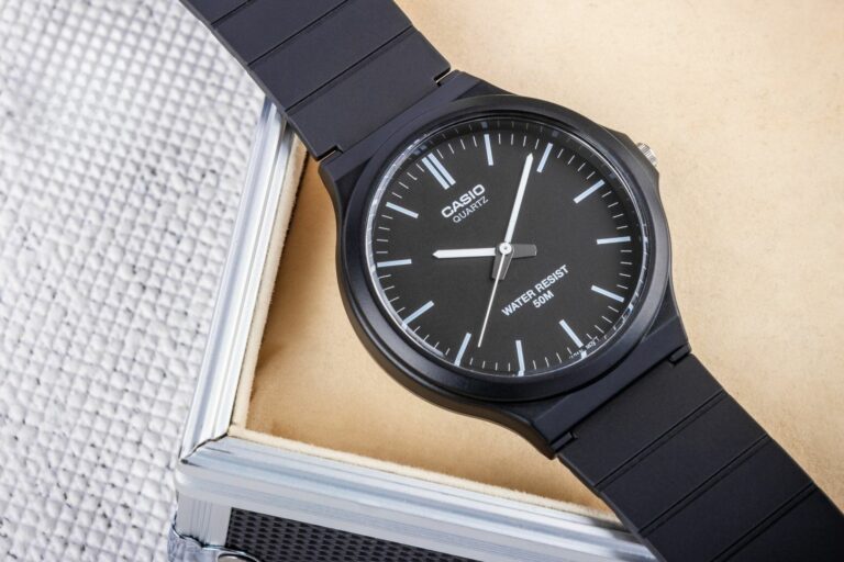 Đồng Hồ Casio Nam MW-240-1EVDF 1