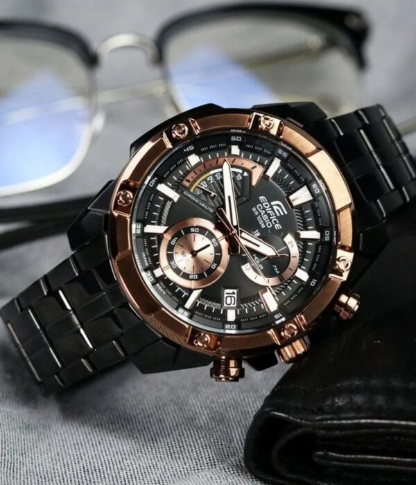 Đồng hồ Casio EFR-559DC-1AVUDF Nam máy Pin (Quartz) Dây Inox (Thép Không Gỉ) mặt Tròn chính hãng