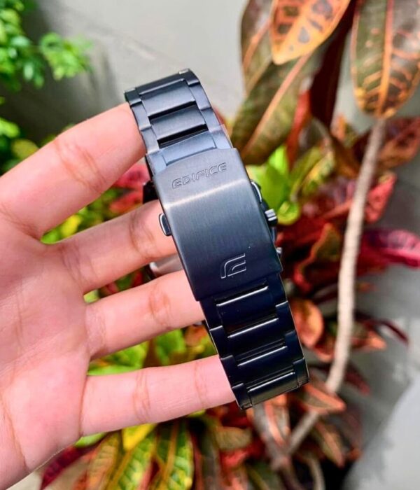 Đồng hồ Casio EFR-571DC-1AVUDF Nam máy Pin (Quartz) Dây Inox (Thép Không Gỉ) mặt Tròn chính hãng