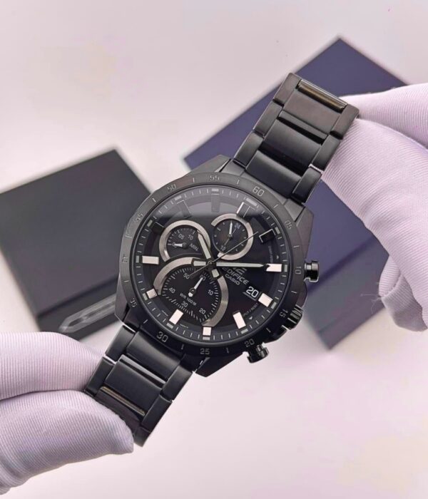 Đồng hồ Casio EFR-571MDC-1AVUDF Nam máy Pin (Quartz) Dây Inox (Thép Không Gỉ) mặt Tròn chính hãng