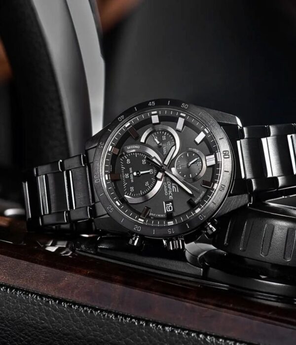 Đồng hồ Casio EFR-571MDC-1AVUDF Nam máy Pin (Quartz) Dây Inox (Thép Không Gỉ) mặt Tròn chính hãng