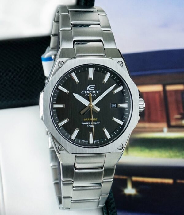 Đồng hồ Casio EFR-S108D-1AVUDF Nam máy Pin (Quartz) Dây Inox (Thép Không Gỉ) mặt Tròn chính hãng
