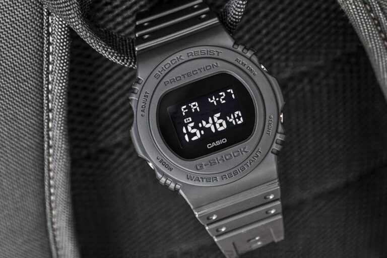 Đồng Hồ Casio Nam G-Shock DW-5750E-1BDR 2