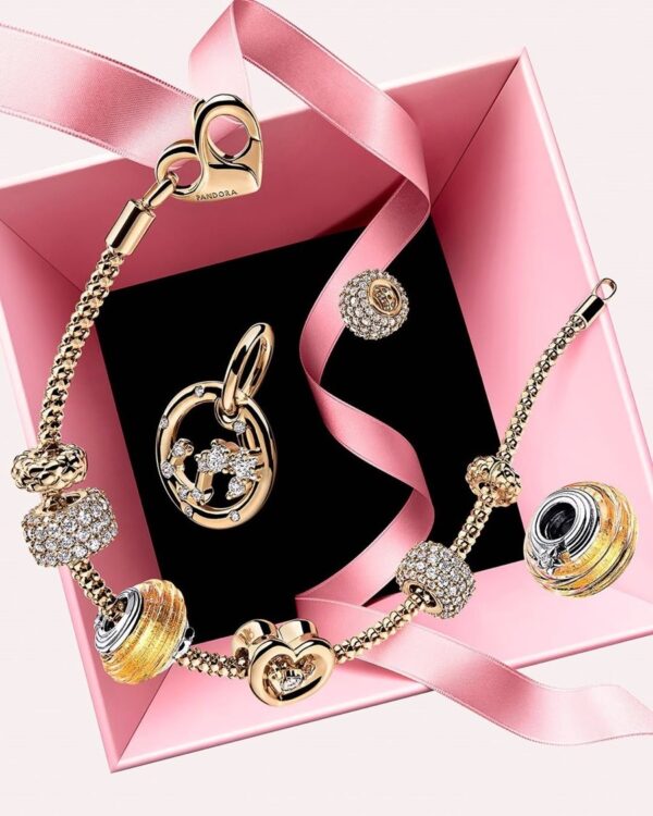 Charm Là Gì? Hạt Treo Trang Sức Và Hành Trình Biểu Cảm Của Cái Tôi Cá Nhân 17