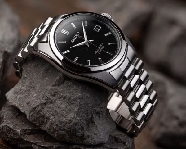 Đánh giá đồng hồ Seiko Spirit: Có tốt không, giá bao nhiêu? 11