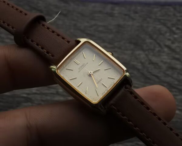 Đánh giá đồng hồ Citizen Forma & lỗi thường gặp bạn nên biết 11