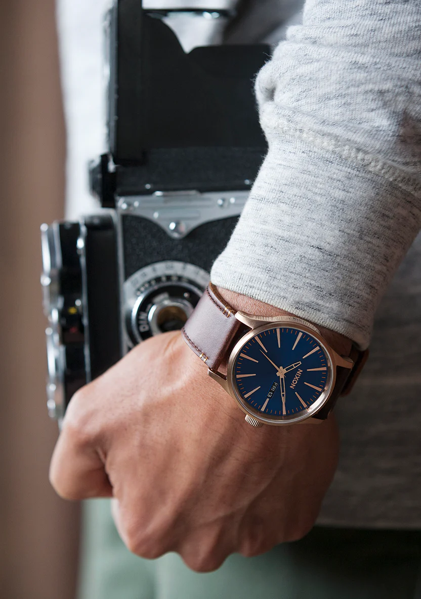 Đồng Hồ Nixon Của Nước Nào? Lịch Sử Và Giá Trị Của Thương Hiệu Nixon 6