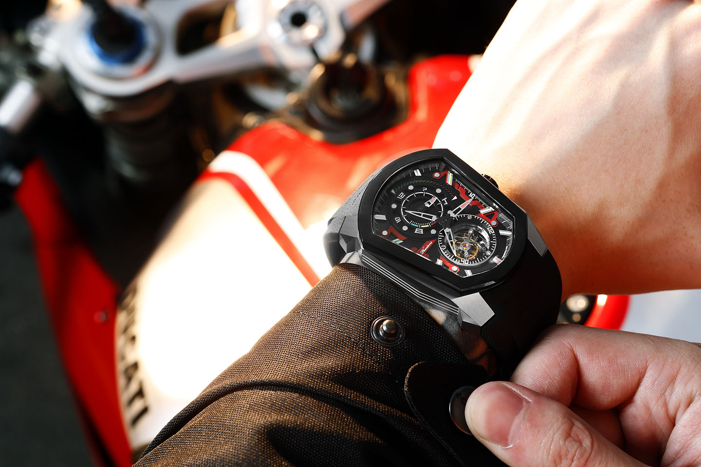 Đồng Hồ Phantoms Của Nước Nào? Tìm Hiểu Về Thương Hiệu Phantoms Nổi Tiếng 1