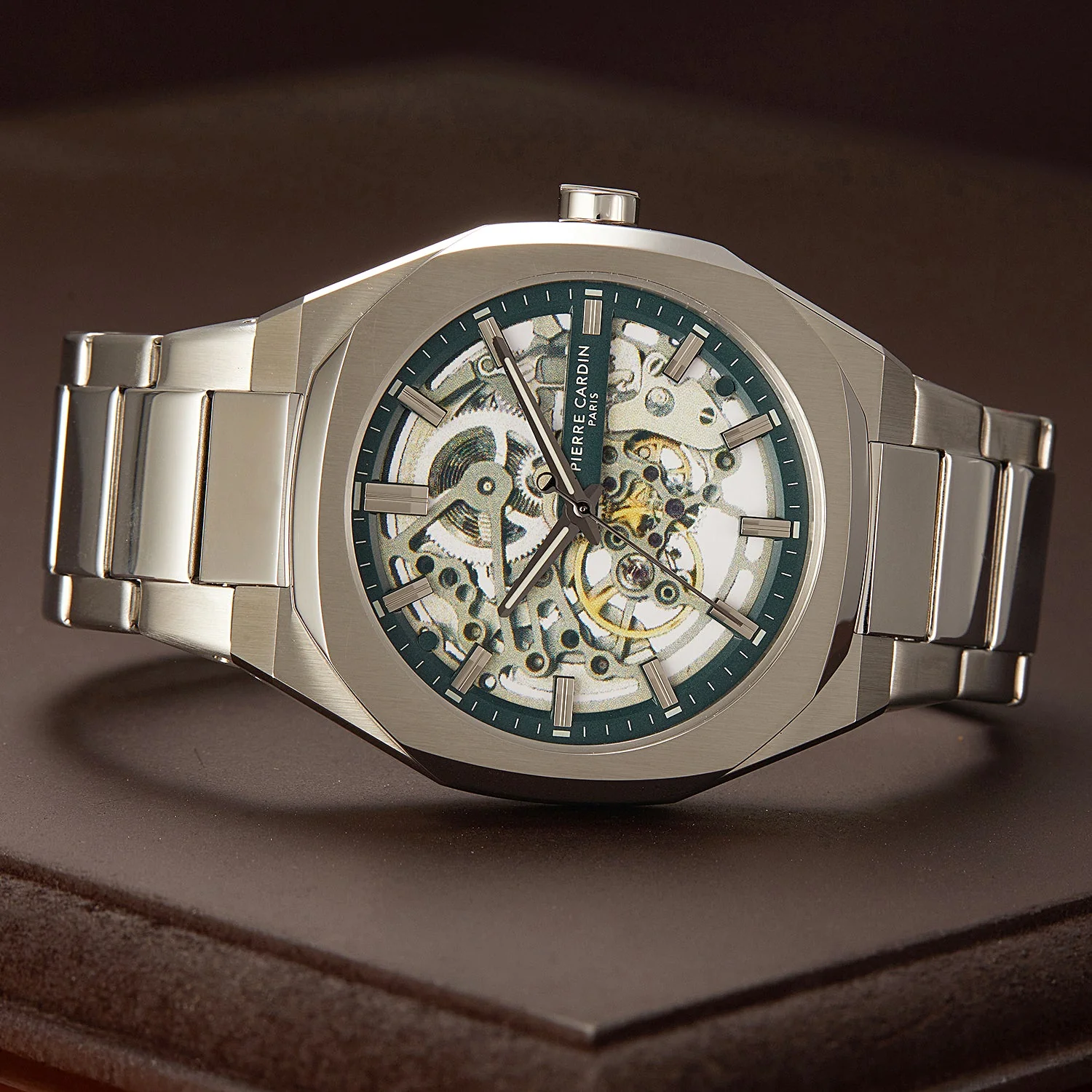 Đồng Hồ Pierre Cardin Của Nước Nào? Lịch Sử Và Giá Trị Của Thương Hiệu Pierre Cardin 2