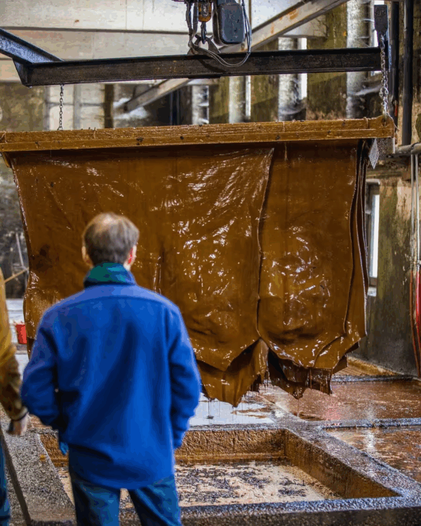 Tìm Hiểu Hirsch Hydrophobic Và 3 Phương Pháp Chống Thấm Phổ Biến 3