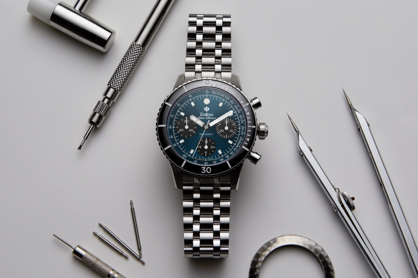 Đồng Hồ Zodiac Của Nước Nào? Tìm Hiểu Về Thương Hiệu Zodiac Nổi Tiếng 8