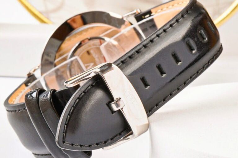 Đồng Hồ Daniel Wellington Classic DW00100020 Nam 2