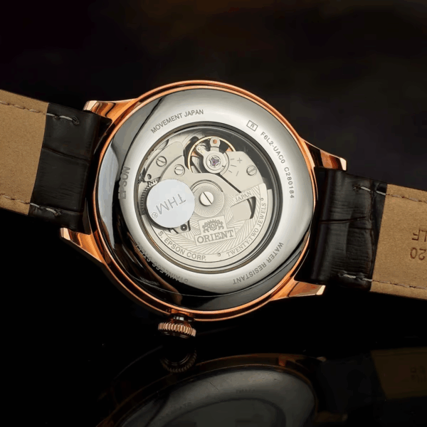 In-House Movement là gì? Tìm Hiểu Định Nghĩa, Đặc Điểm & Phân Loại 11