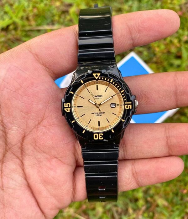 Hình ảnh Casio Nữ LRW-200H-9EVDF