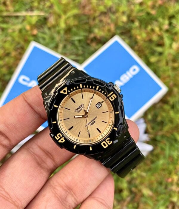 Hình ảnh Casio Nữ LRW-200H-9EVDF