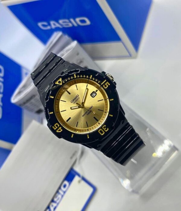 Hình ảnh Casio Nữ LRW-200H-9EVDF