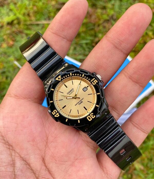 Hình ảnh Casio Nữ LRW-200H-9EVDF