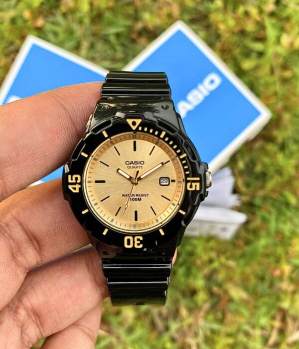 Hình ảnh Casio Nữ LRW-200H-9EVDF