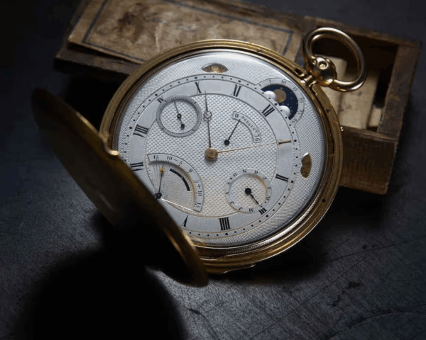 Họa Tiết Guilloché Là Gì? Nghệ Thuật Métiers d’Art Trên Đồng Hồ Cao Cấp 2