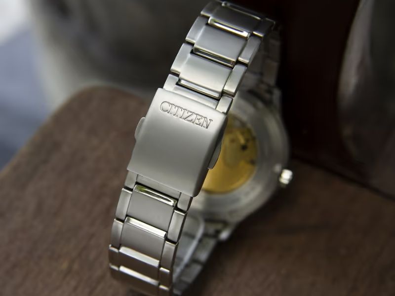 Strap Là Gì? Phân Loại Dây Đồng Hồ & Cách Chọn Phù Hợp 4