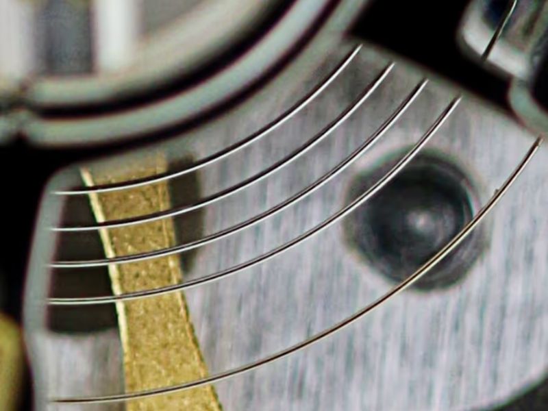 Etachron Là Gì? Khám Phá Hệ Thống Điều Chỉnh Độ Chính Xác Của ETA 3