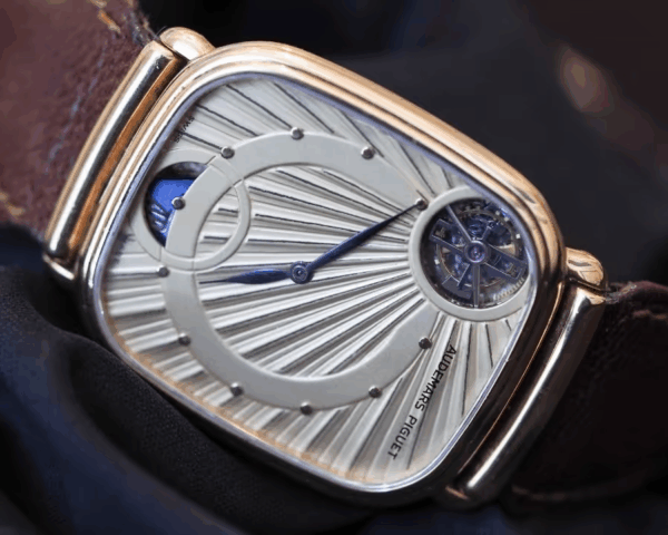 Tourbillon Là Gì? Biểu Tượng Của Sự Tinh Xảo Và Đẳng Cấp 4