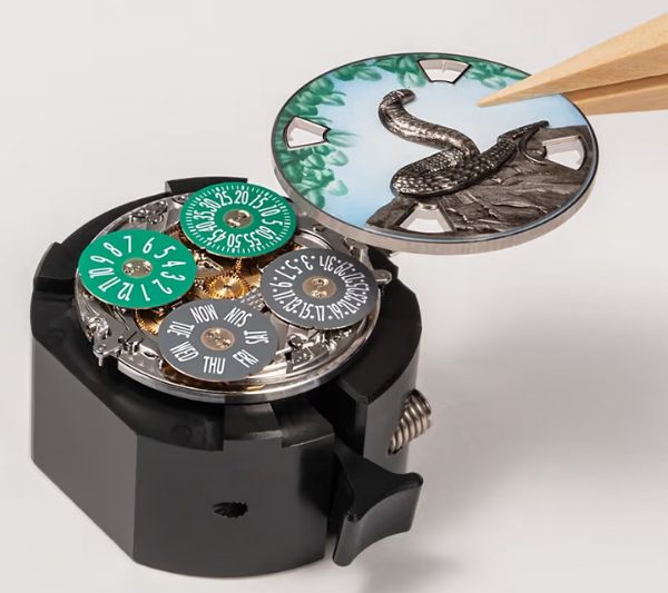 Cấu Tạo Đồng Hồ Cơ Gồm Mấy Bộ Phận? Giải Mã Chi Tiết 19