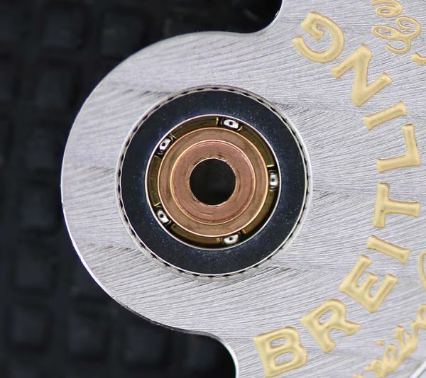 Cấu Tạo Đồng Hồ Cơ Gồm Mấy Bộ Phận? Giải Mã Chi Tiết 6