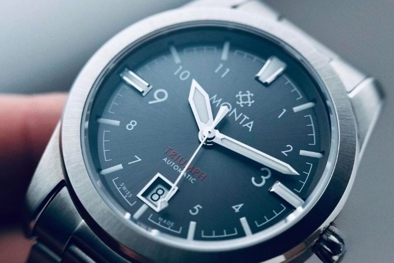 Date-Window Là Gì? Cơ Chế, Ưu Nhược Điểm Và Các Loại Lịch Ngày 3