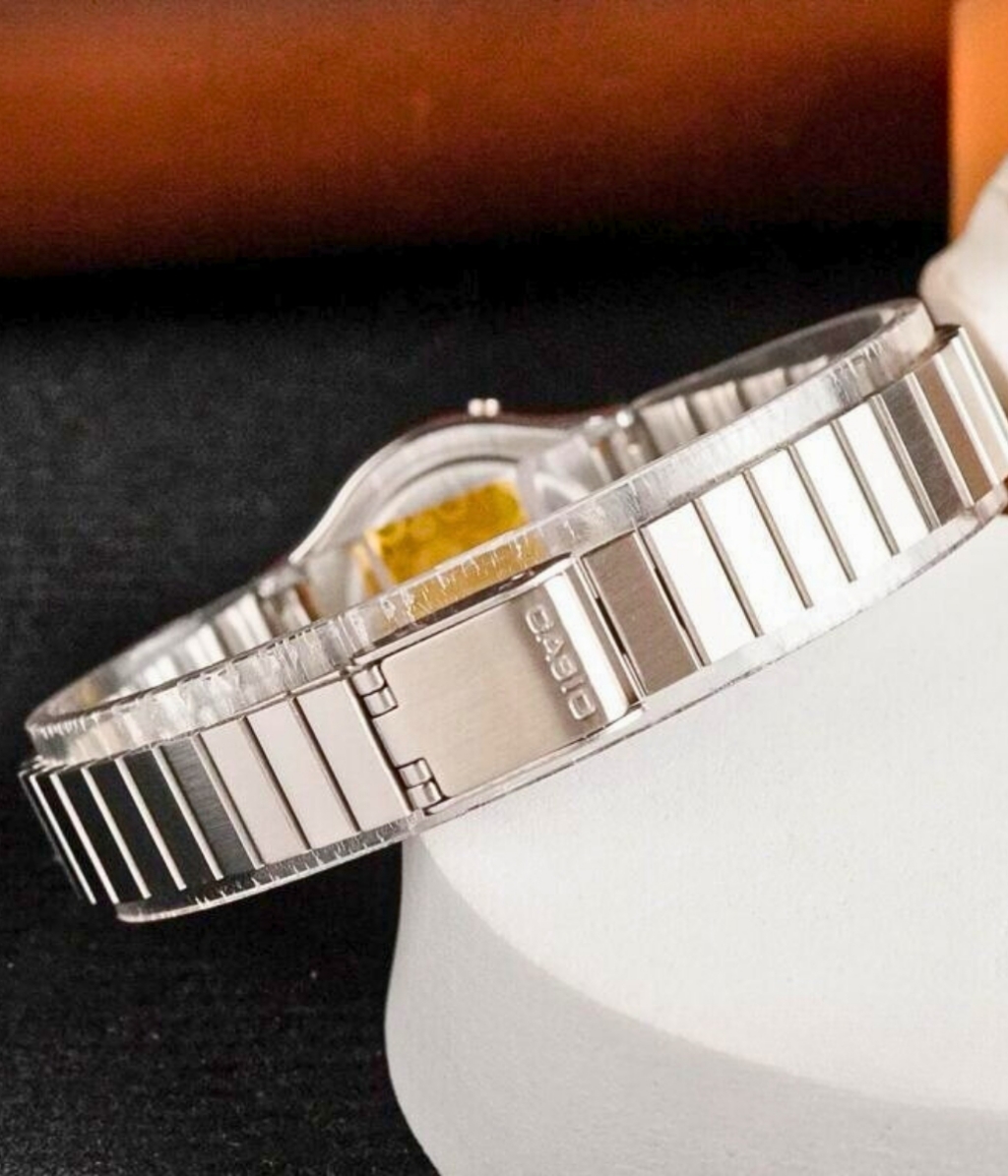 Hình ảnh Casio Nữ LA700WE-7ADF
