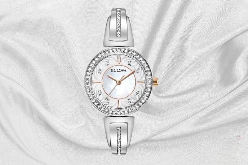 Đá Swarovski Là Gì? Khám Phá Các Mẫu Đồng Hồ Swarovski Nổi Bật 2