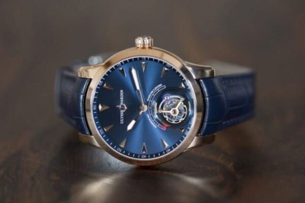 Tại Sao Hacking Stop Quan Trọng? Tính Năng Dừng Kim Giây Trên Đồng Hồ Cơ 23