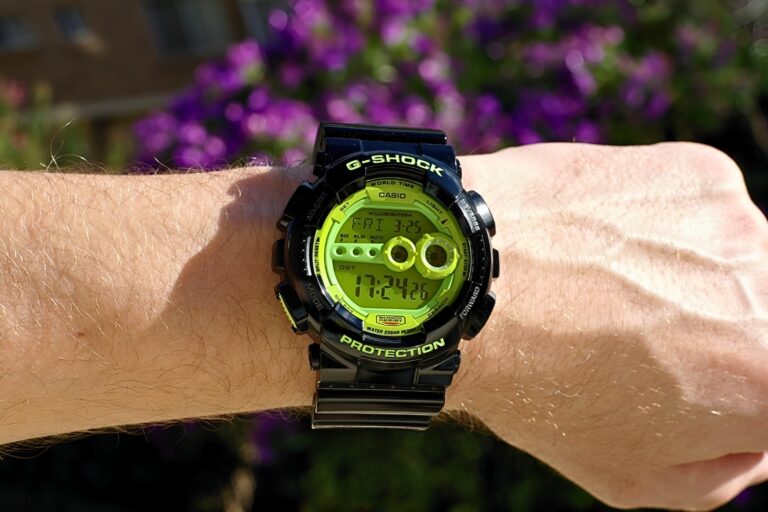 Đồng Hồ Casio Nam G-Shock GD-100SC-1DR 1