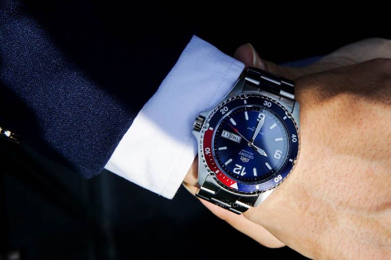 Ám Dạ Quang Là Gì? Các Loại Dạ Quang Trên Đồng Hồ & Công Năng Thực Tế 2