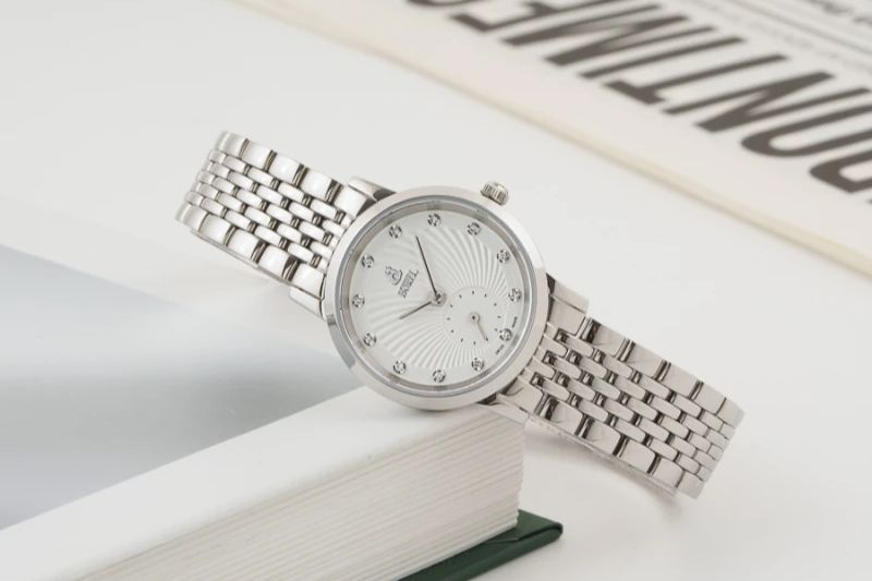 Cổ Tay Nhỏ Nên Đeo Đồng Hồ Gì? 7 Bí Quyết Chọn Chuẩn 4