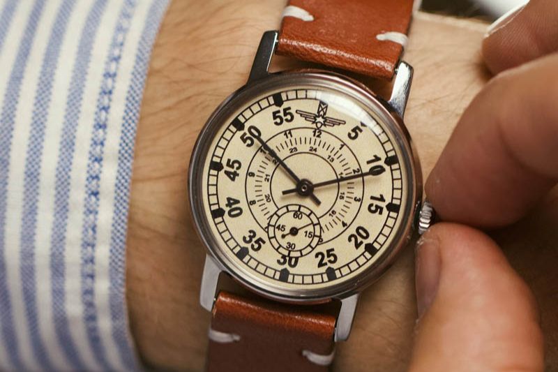 Đồng Hồ Vintage Là Gì? Giá Trị, Phân Biệt & Lưu Ý Khi Sưu Tầm Đồng Hồ Vintage 4