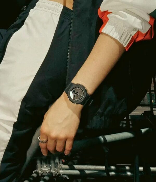 Hình ảnh Đồng Hồ Casio Nữ G-Shock GMA-P2100BB-1ADR