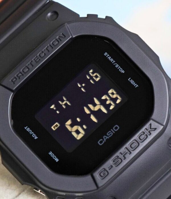 Hình ảnh Đồng Hồ Casio Nữ G-Shock GMD-S5610BB-1DR