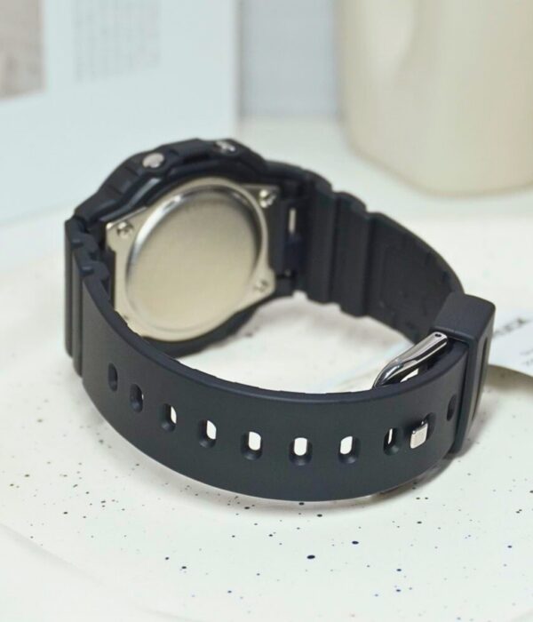 Hình ảnh Đồng Hồ Casio Nữ G-Shock GMD-S5610BB-1DR