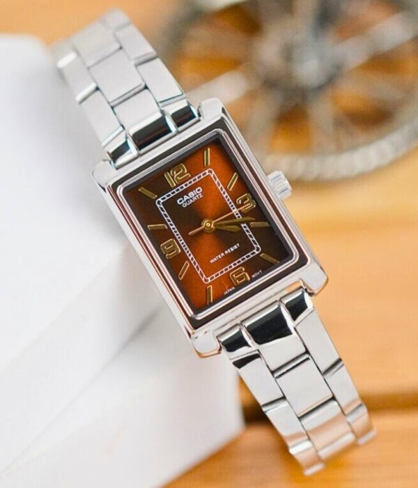 Hình ảnh Đồng Hồ Casio Nữ LTP-1234DD-5ADF