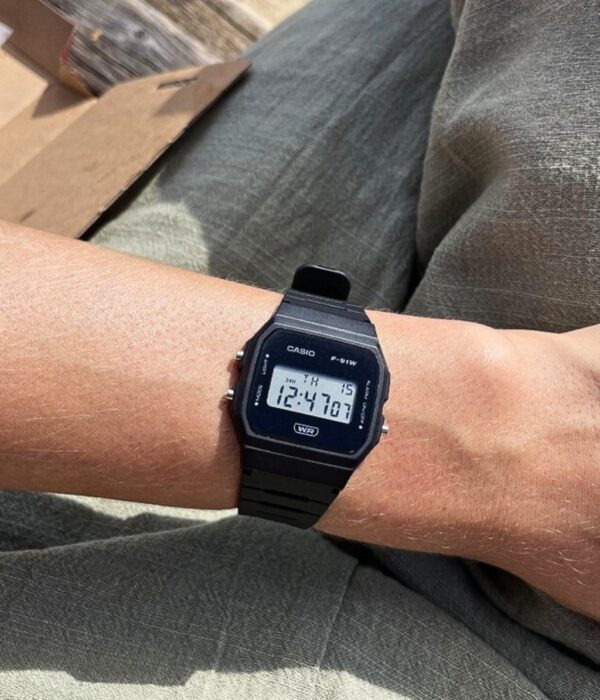 Hình ảnh Đồng Hồ Casio Unisex F-91WB-1ADF