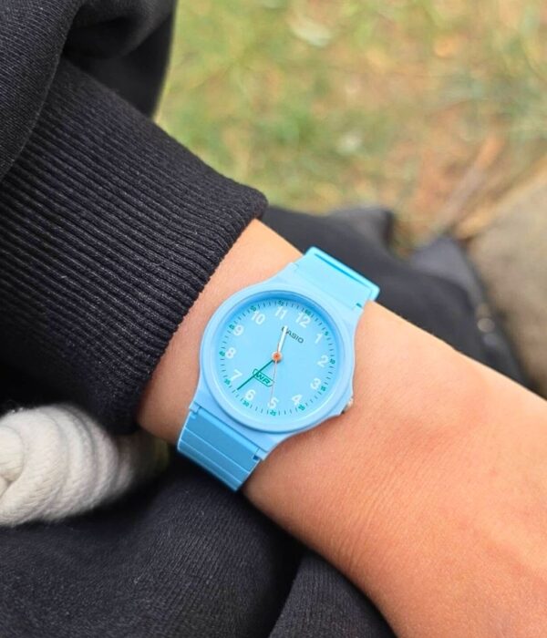 Hình ảnh Đồng Hồ Casio Unisex LQ-24B-2BDF