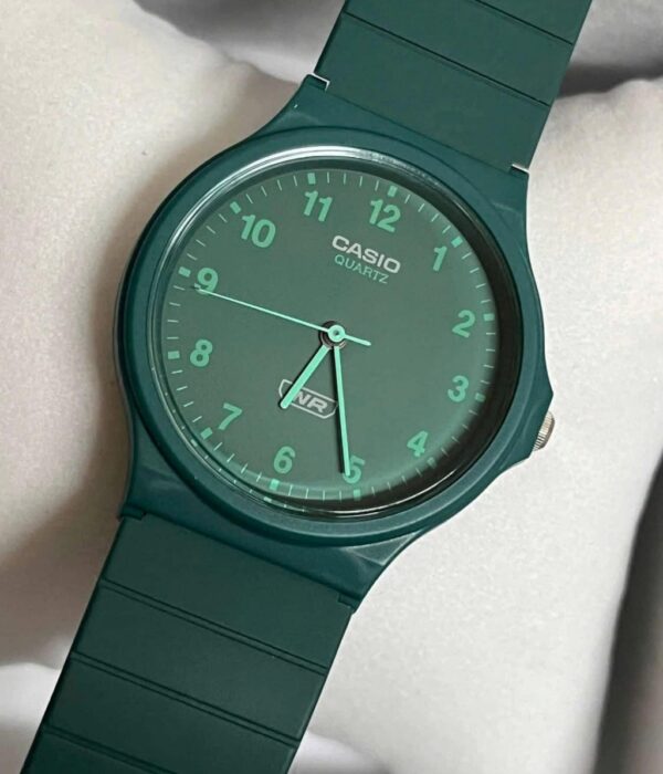 Hình ảnh Đồng Hồ Casio Unisex MQ-24B-3BDF