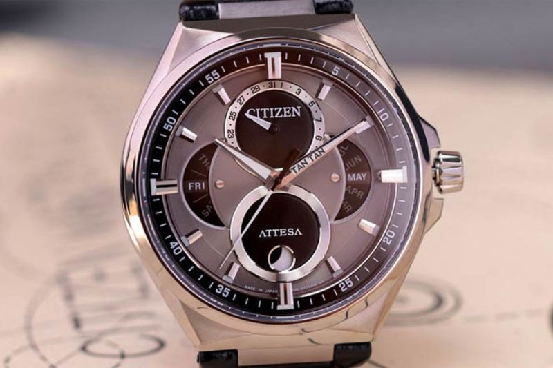 Moonphase Là Gì? Chức Năng, Cơ Chế Hoạt Động & Các Mẫu Đồng Hồ Nổi Bật 5