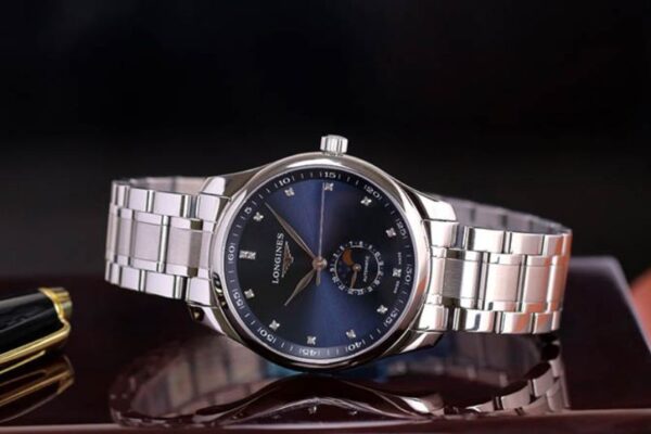 Moonphase Là Gì? Chức Năng, Cơ Chế Hoạt Động & Các Mẫu Đồng Hồ Nổi Bật 13