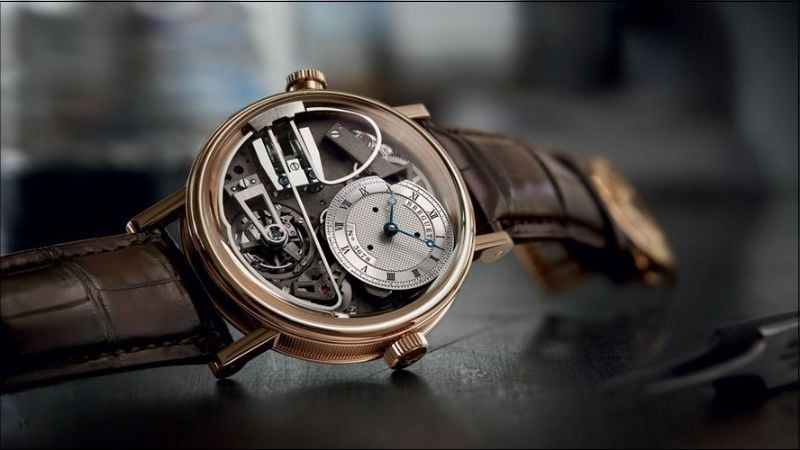 Đồng Hồ Cơ Bị Đứng Máy Do Đâu? Cách Khắc Phục Hiệu Quả 3