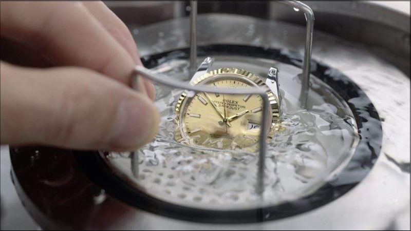 Đồng Hồ Cơ Bị Đứng Máy Do Đâu? Cách Khắc Phục Hiệu Quả 5