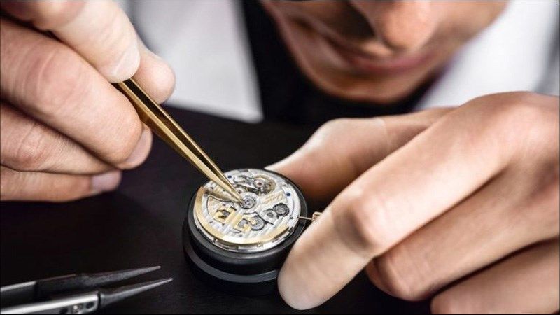 Đồng Hồ Cơ Bị Đứng Máy Do Đâu? Cách Khắc Phục Hiệu Quả 8