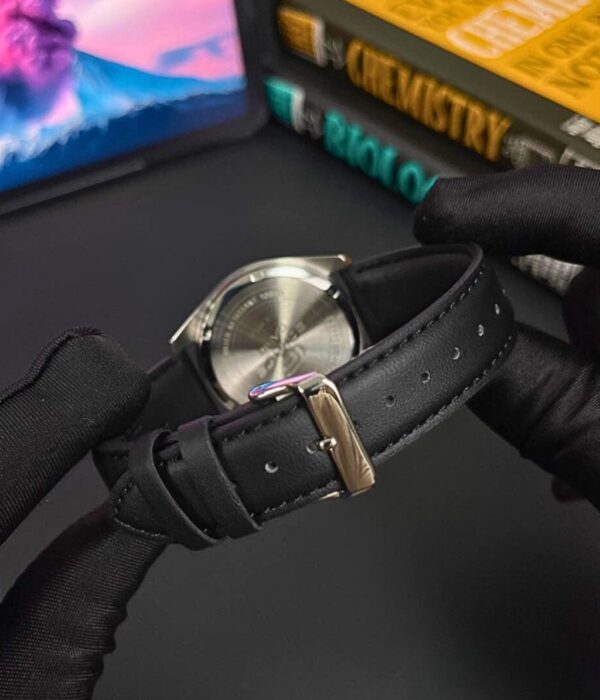 Hình ảnh Đồng Hồ Casio Edifice Nam EFV-150L-1AVUDF