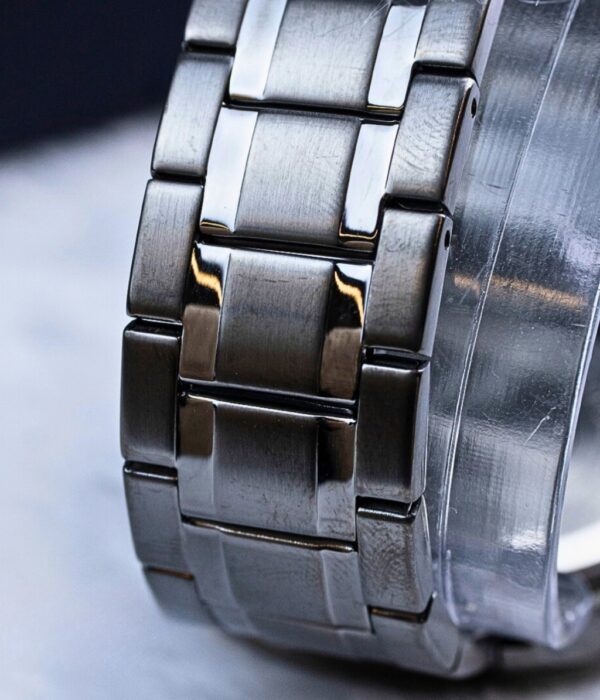 Hình ảnh Đồng Hồ Casio Edifice Nam EFV-540DC-1CVUDF